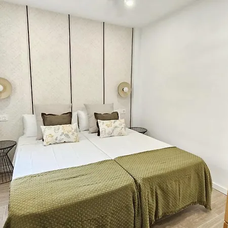 Brand New Center 아파트